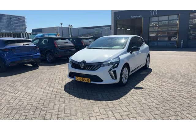Renault Clio (2024) thumbnail 1