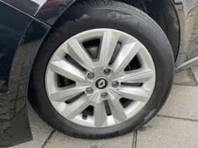Renault Mégane (2023) thumbnail 5