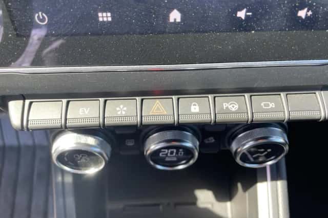 Renault Clio (2025) thumbnail 22