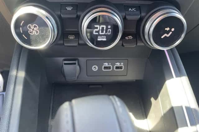 Renault Clio (2025) thumbnail 23