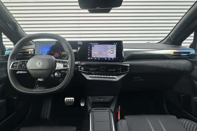 Renault Clio (2026) thumbnail 3