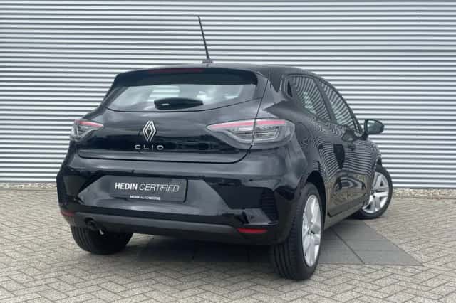Renault Clio (2024) thumbnail 2
