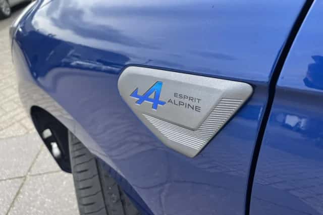 Renault Clio (2023) thumbnail 5