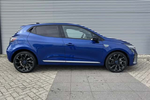 Renault Clio (2023) thumbnail 8