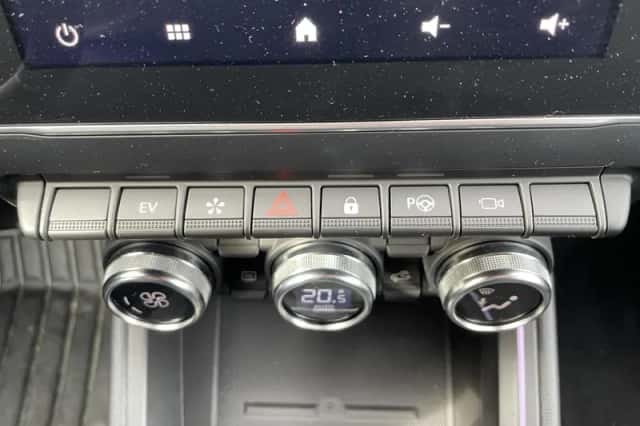 Renault Clio (2025) thumbnail 22