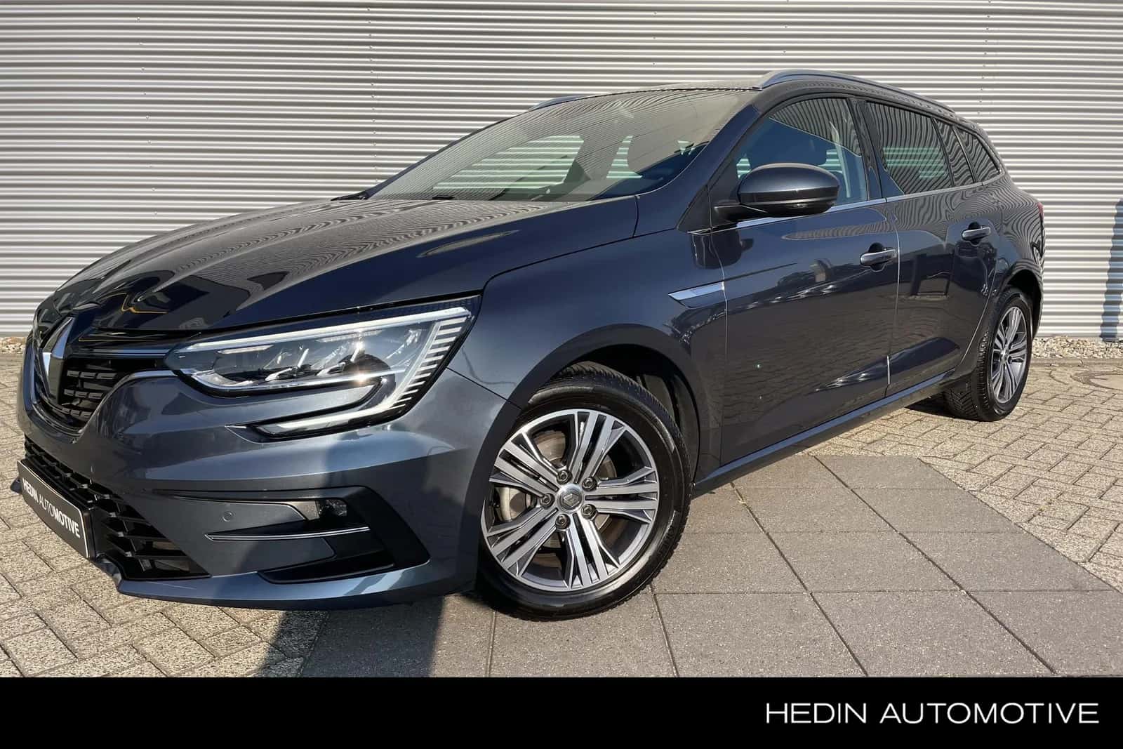 Renault Mégane (2022) — foto 1