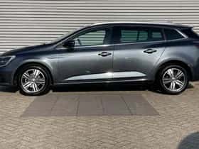 Renault Mégane (2022) thumbnail 2