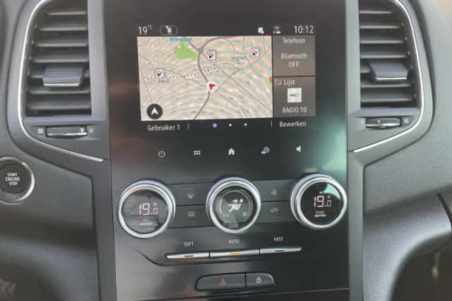 Renault Mégane (2022) thumbnail 15