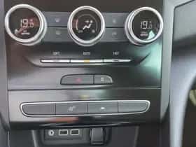 Renault Mégane (2022) thumbnail 16