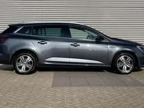 Renault Mégane (2022) thumbnail 7