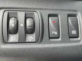 Renault Clio (2016) thumbnail 23