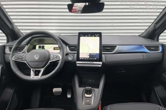 Renault Captur (2026) thumbnail 3