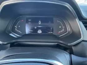 Renault Captur (2020) thumbnail 17