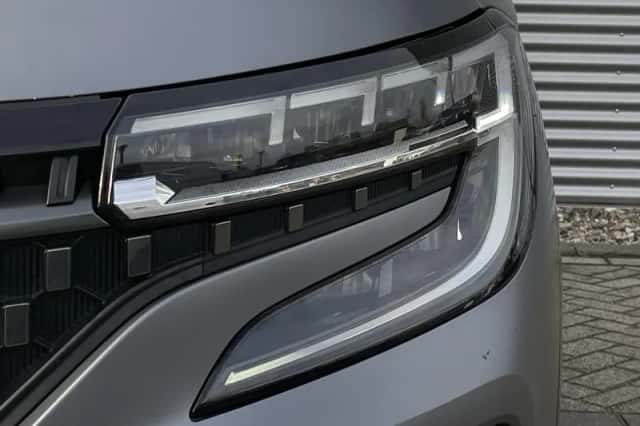 Renault Espace (2023) thumbnail 7