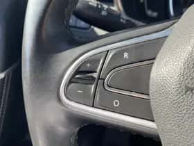 Renault Kadjar (2018) thumbnail 18