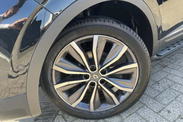 Renault Kadjar (2018) thumbnail 5