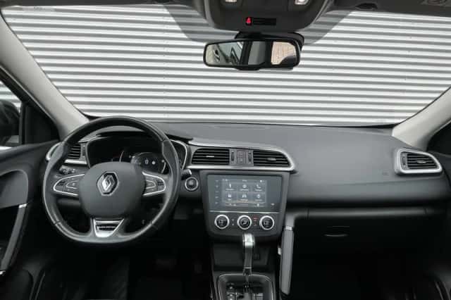 Renault Kadjar (2021) thumbnail 3