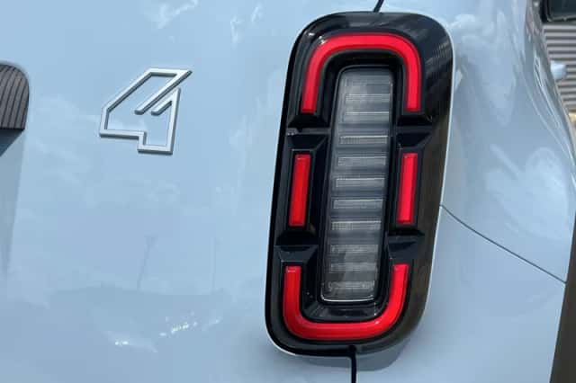 Renault 4 (2025) thumbnail 23