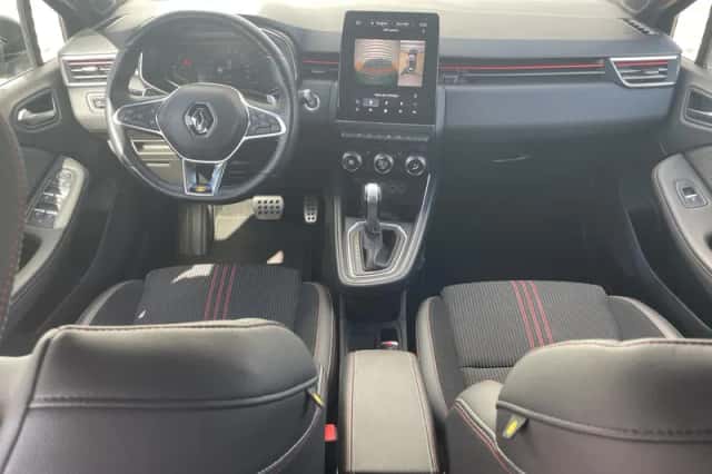 Renault Clio (2021) thumbnail 3