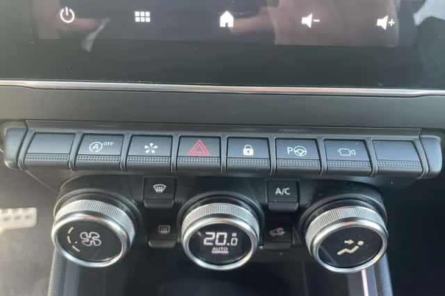 Renault Clio (2021) thumbnail 21