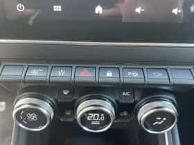 Renault Clio (2021) thumbnail 21