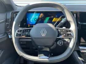 Renault Austral (2025) thumbnail 10