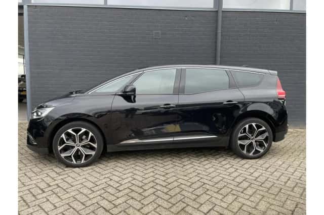 Renault Grand Scénic (2023) thumbnail 6