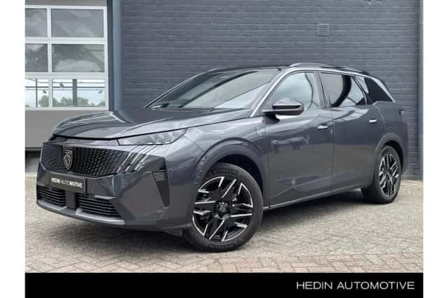 Peugeot 5008 (2025) thumbnail 1