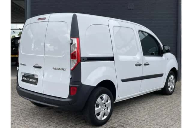 Renault Kangoo (2021) thumbnail 2
