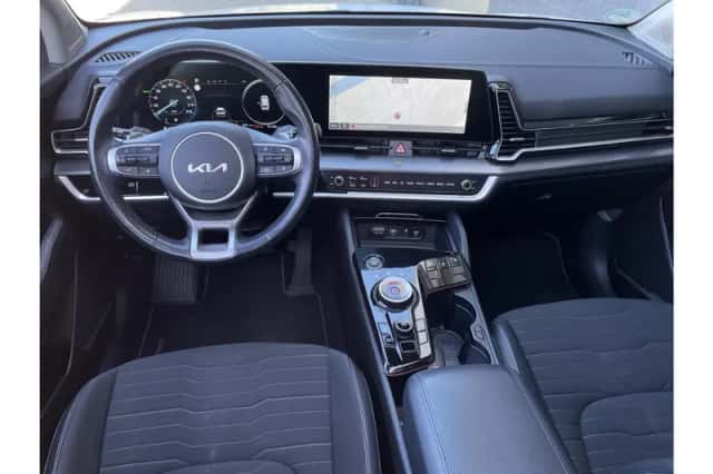 Kia Sportage (2022) thumbnail 3
