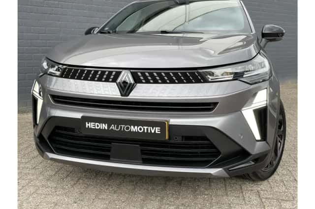 Renault Captur (2025) thumbnail 5