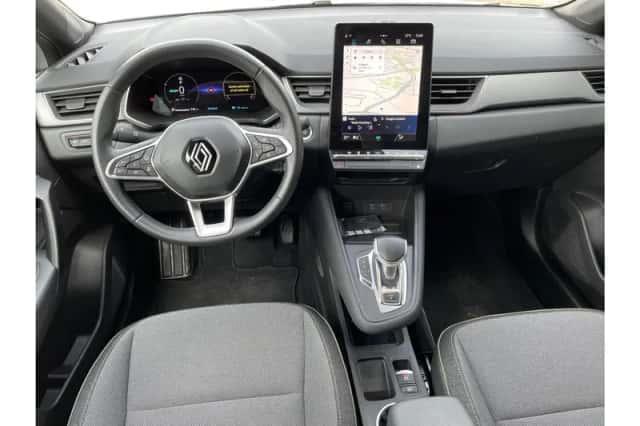 Renault Captur (2024) thumbnail 3