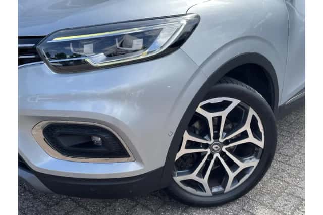 Renault Kadjar (2022) thumbnail 6