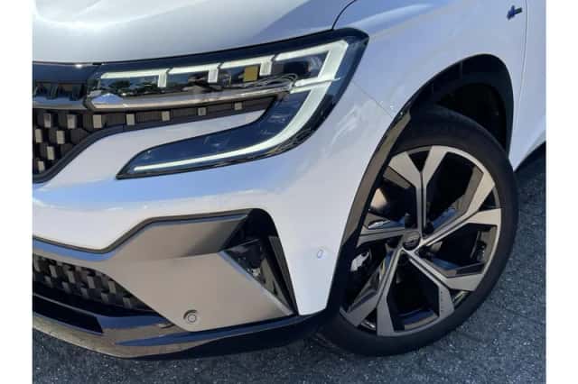 Renault Austral (2023) thumbnail 6