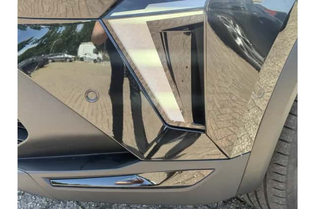 Renault Captur (2025) thumbnail 3