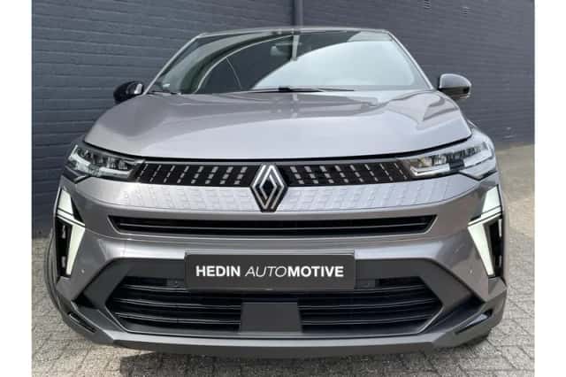 Renault Captur (2025) thumbnail 4