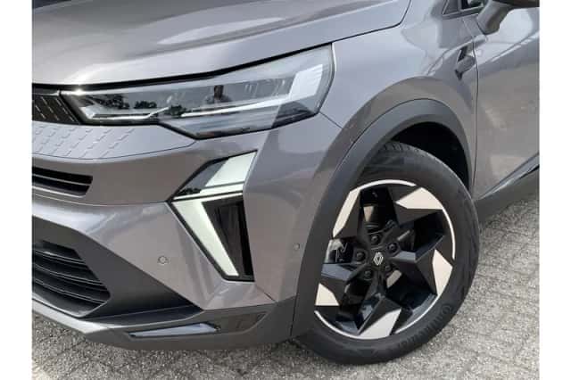 Renault Captur (2025) thumbnail 5