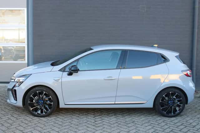 Renault Clio (2025) thumbnail 5