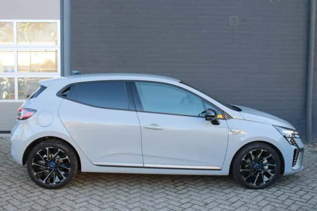 Renault Clio (2025) thumbnail 6