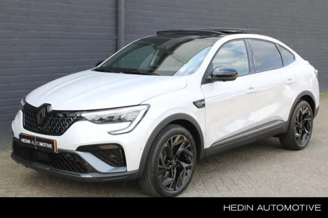 Renault Arkana (2025) thumbnail 1