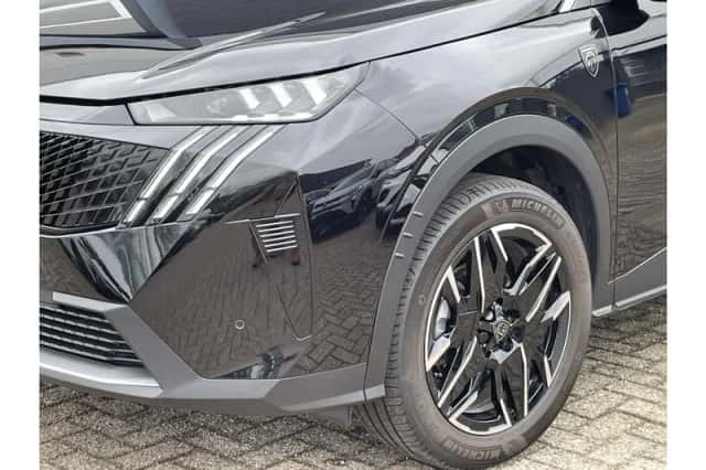 Peugeot 3008 (2025) thumbnail 6