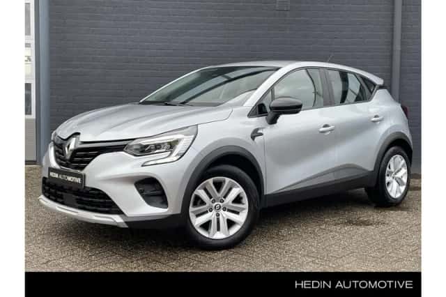 Renault Captur (2023) thumbnail 1