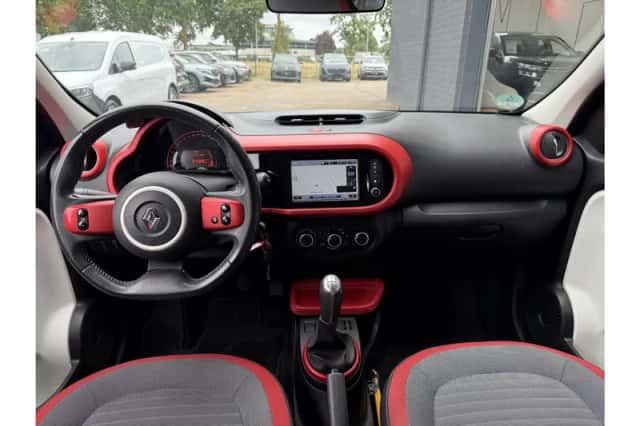 Renault Twingo (2017) thumbnail 5