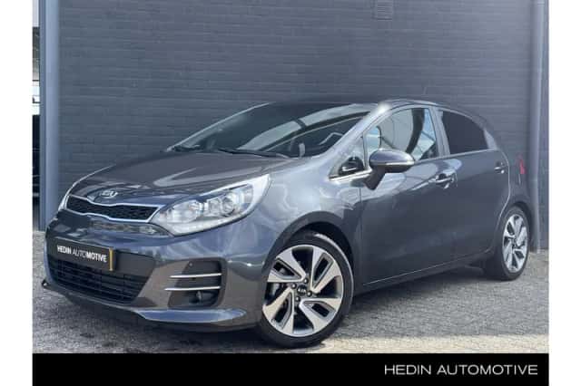 Kia Rio (2016) thumbnail 1