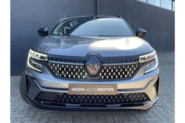 Renault Austral (2024) thumbnail 5