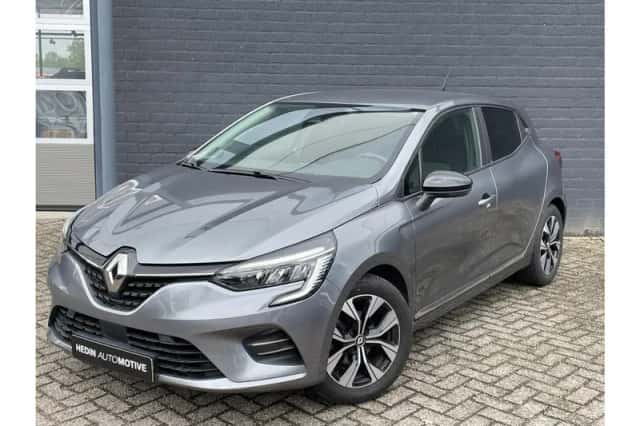 Renault Clio (2023) thumbnail 5