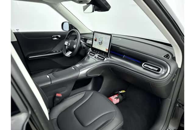 Smart #1 (2023) thumbnail 10