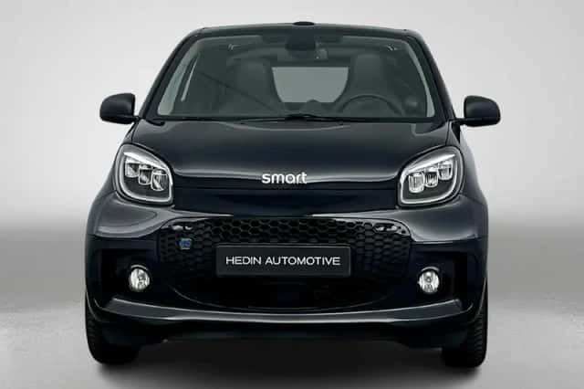 Smart Fortwo (2024) thumbnail 4