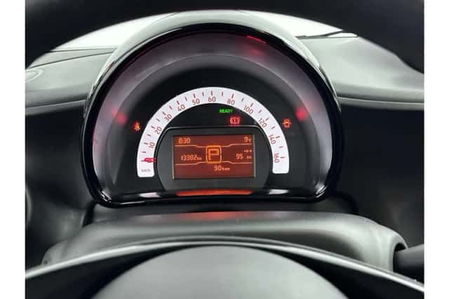 Smart Fortwo (2023) thumbnail 12