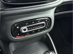 Smart Fortwo (2023) thumbnail 16